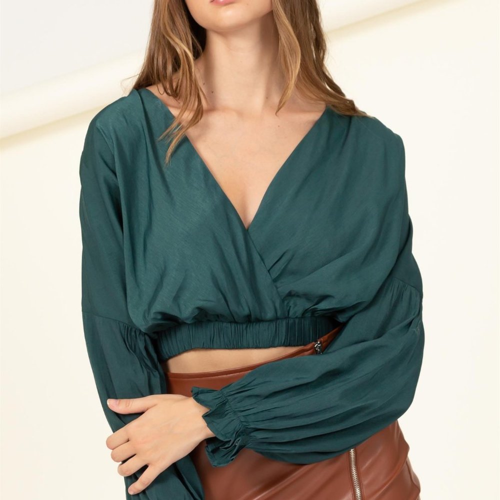 WRAP CROP BLOUSE